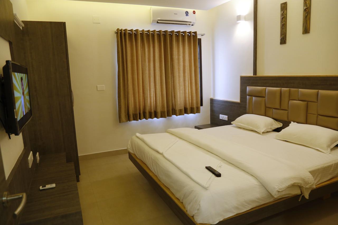 Hotel Sivaranjani Erode Extérieur photo
