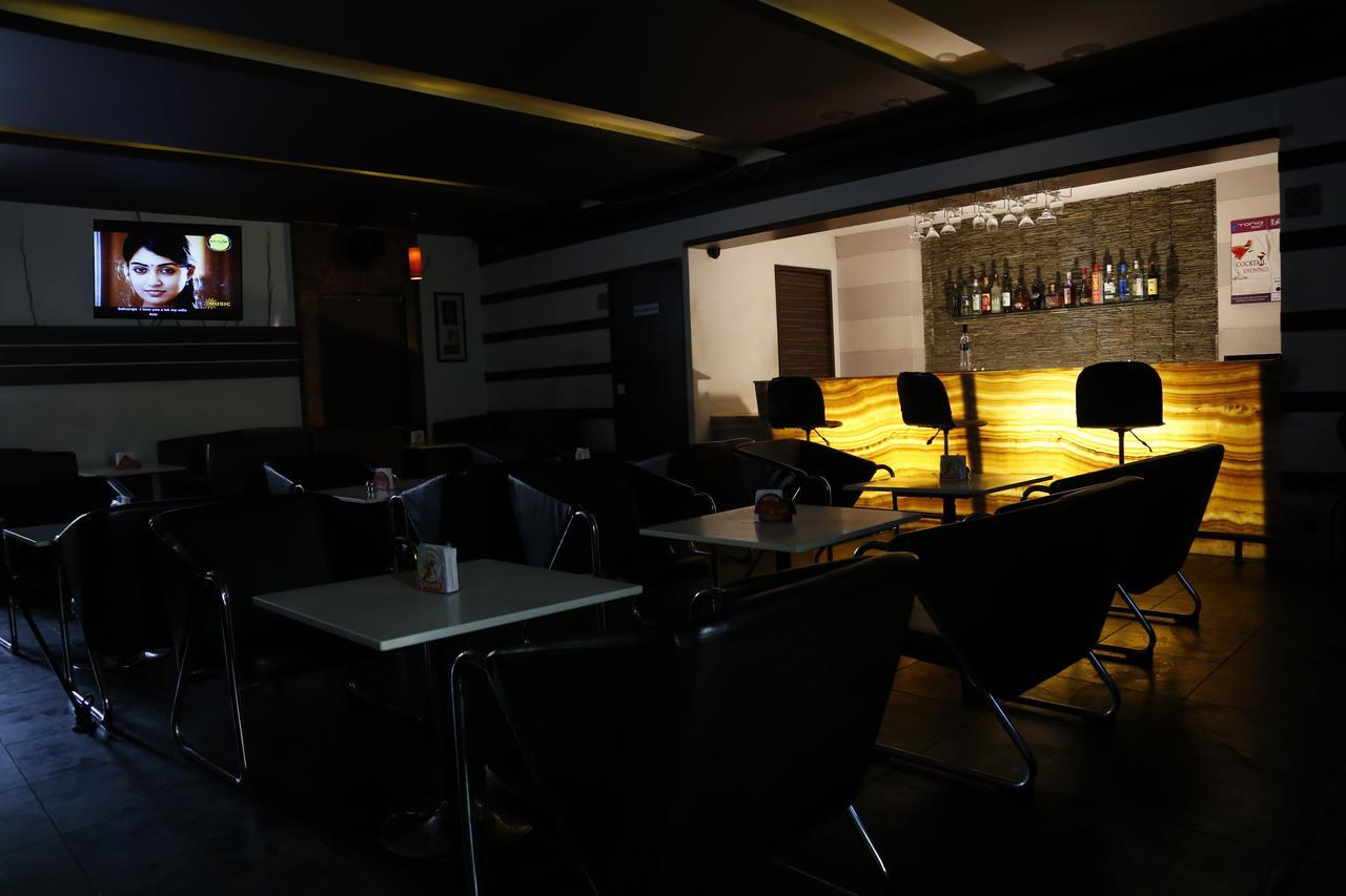 Hotel Sivaranjani Erode Extérieur photo