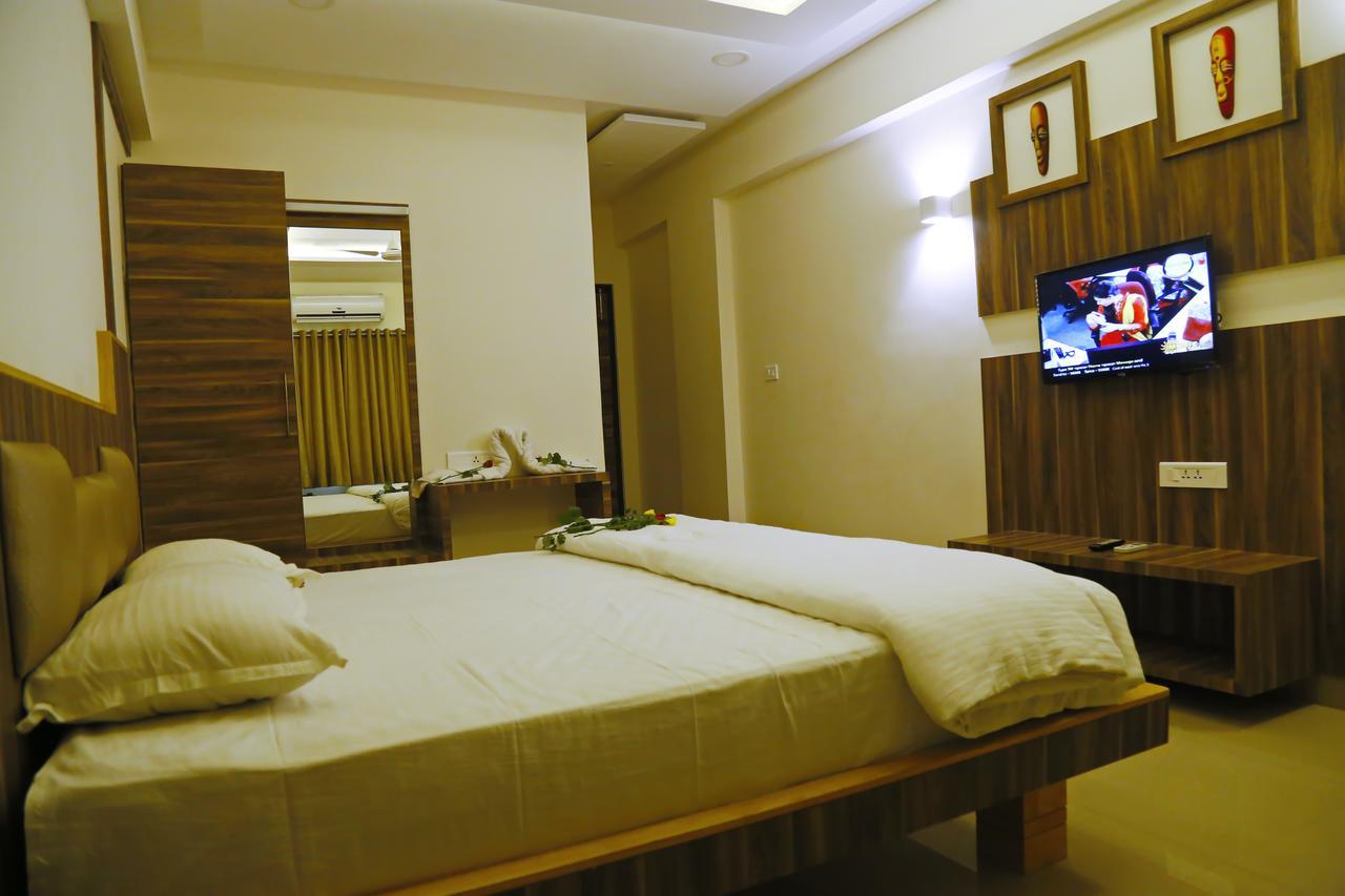 Hotel Sivaranjani Erode Extérieur photo